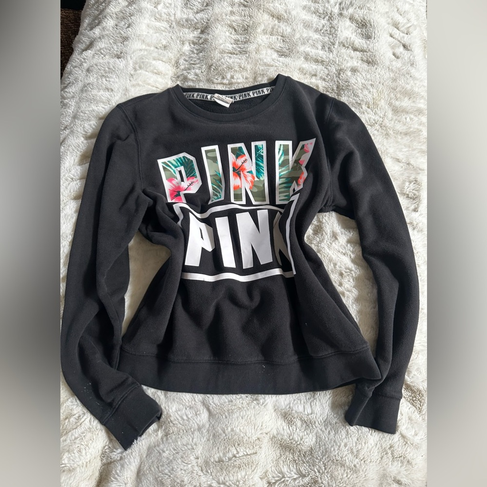 💓 Pink Victoria secret black pullover sweater small stretchy